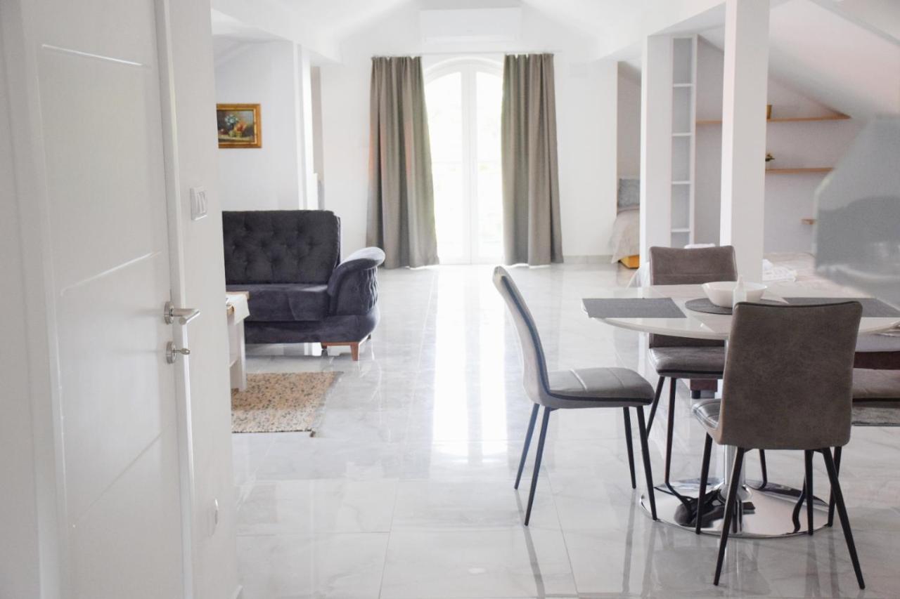 Villa Bella 골루바츠 외부 사진