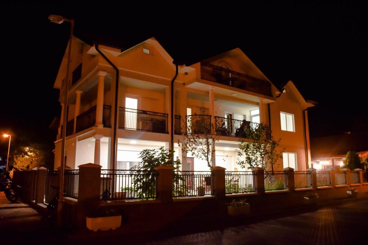 Villa Bella 골루바츠 외부 사진